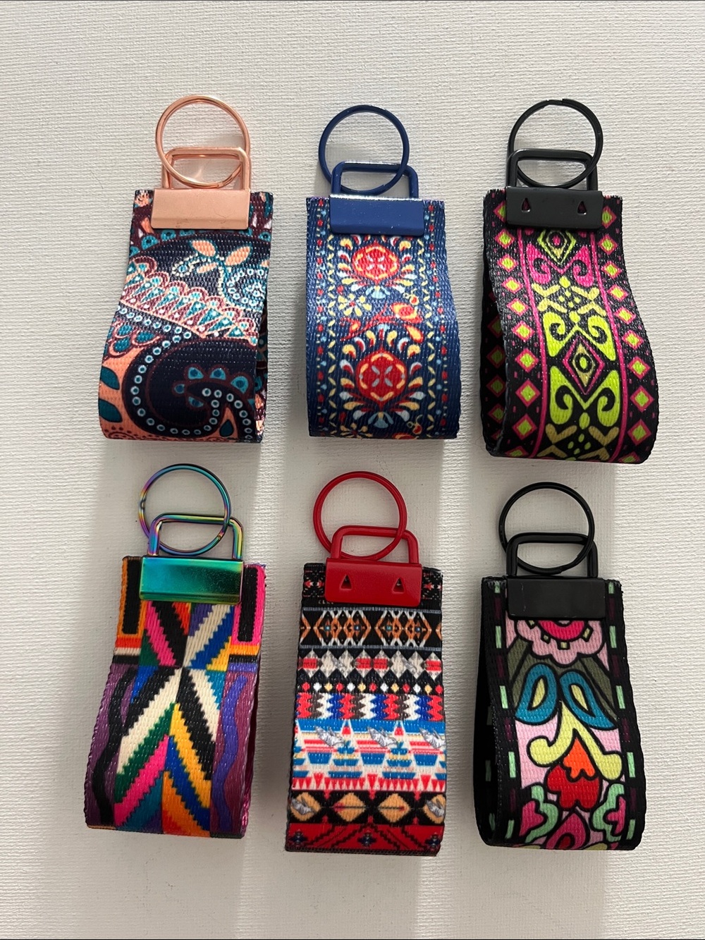 6 pc. Vibrant Patterned Purse Backpack Tassels Mini Key Fobs Gifts Fundraising - Picture 1 of 11